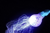 Li-Fi: Energy And Wireless Data From Every Light Bulb